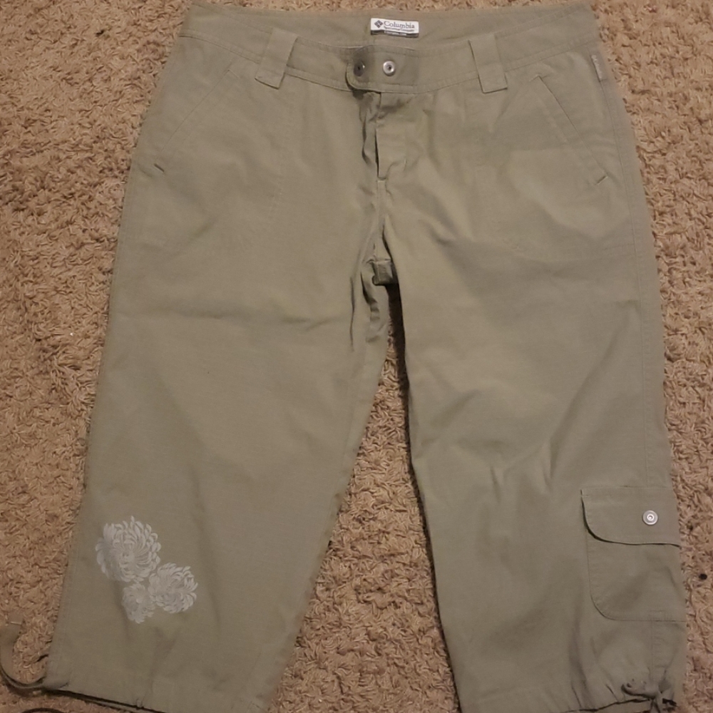 Columbia capris